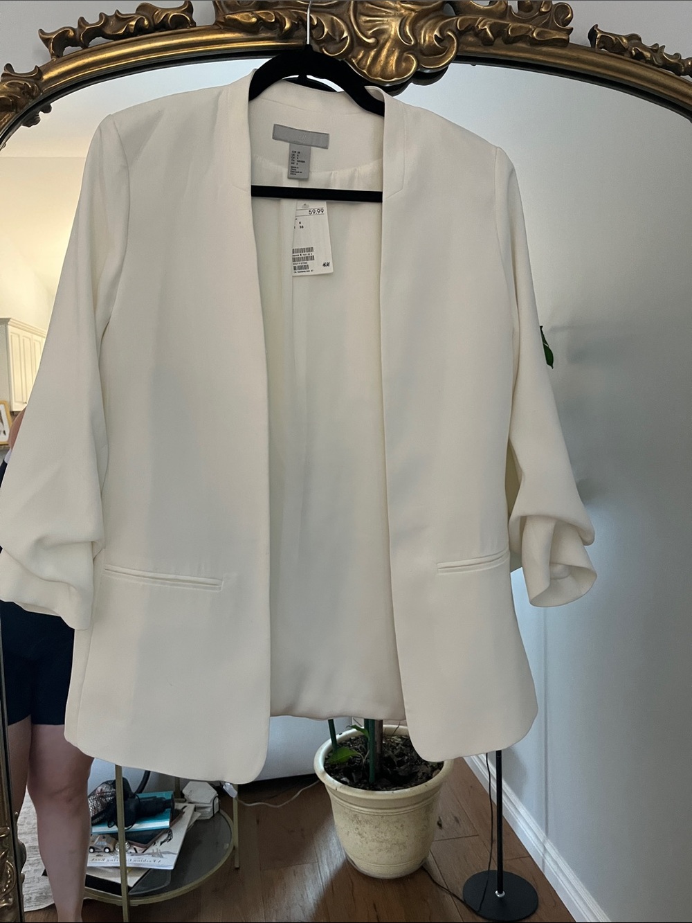 H&M White Open-Front Women’s Blazer